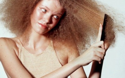 Como fortalecer os cabelos